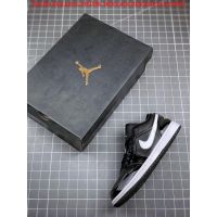 【Original Best Quality】 A*J1 Black White Mens and Womens Basketball Shoes