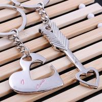 Novelty Couple Keychain Lovers Heart Key Chain Ring  Casual Trinket Jewelry Valentines Day Wedding Gift accessories Key Chains