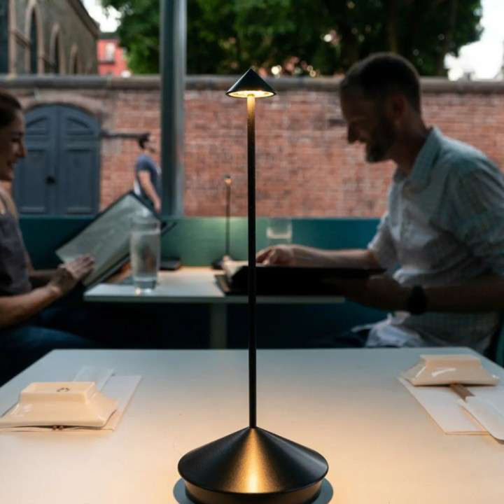 Lampada Da Tavolo Decorative Desk Lamp Rechargeable Table Lamp Creative  Dining Touch Led Hotel Bar Coffee Pina pro Table Lamp