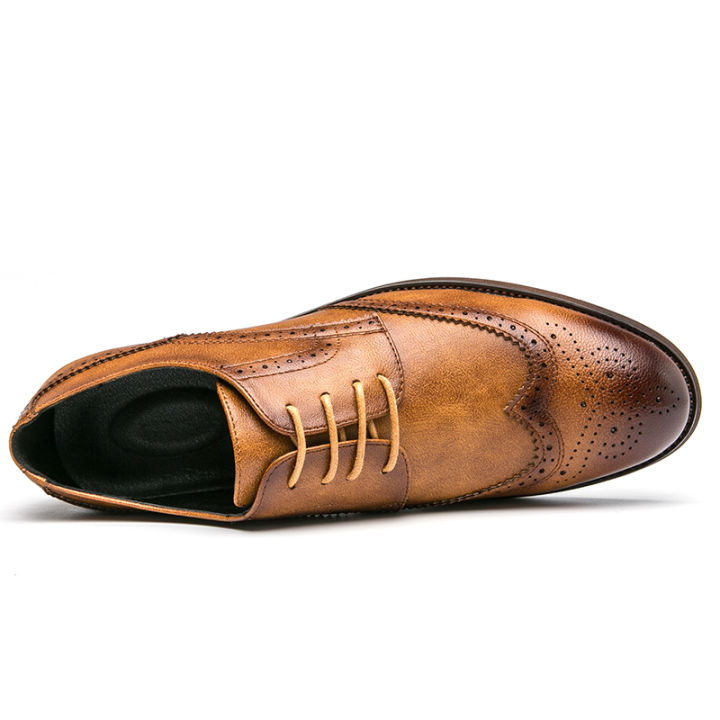 top-clarks-bampton-walk-british-tan-lea-รองเท้าผู้ชาย-รองเท้าแตะแบบสวม-สีน้ำตาล-bampton-walk-british-tan-lea-gl-58609