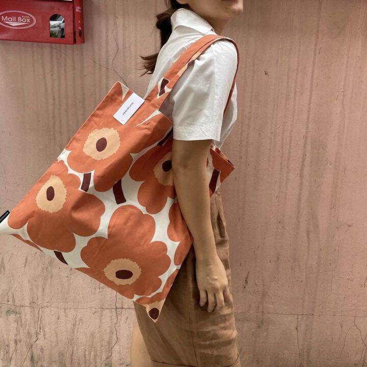 new-กระเป๋าผ้า-marimekko-tote-bag-ดอกสีพีช-ของแท้-100-มีป้ายแท๊ก-ถุงผ้า-กระเป๋าผ้าสะพายข้าง-มาริเมกโกะ-ถุงผ้าลดโลกร้อน