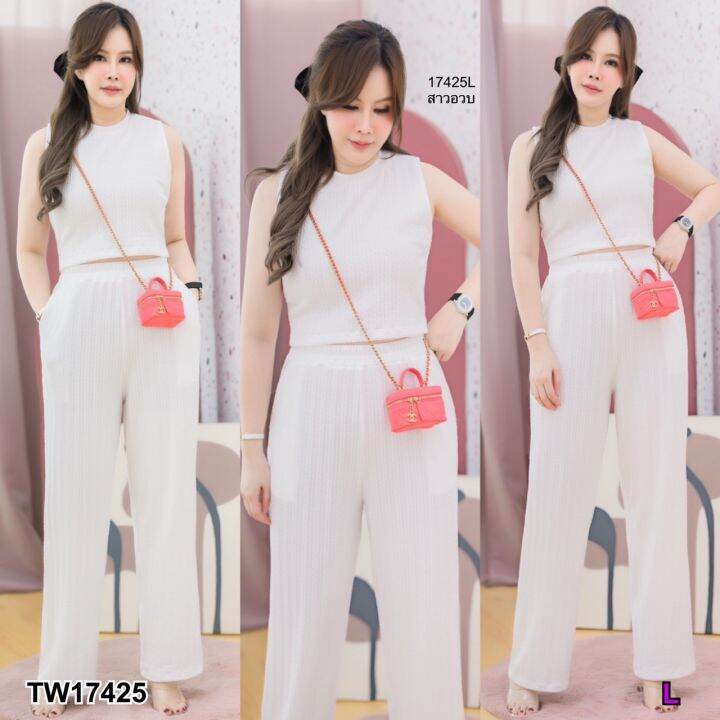 tw17425-set-สาวอวบ-2-ชิ้น-เสื้อกล้ามคอบ-กางเกงขายาว