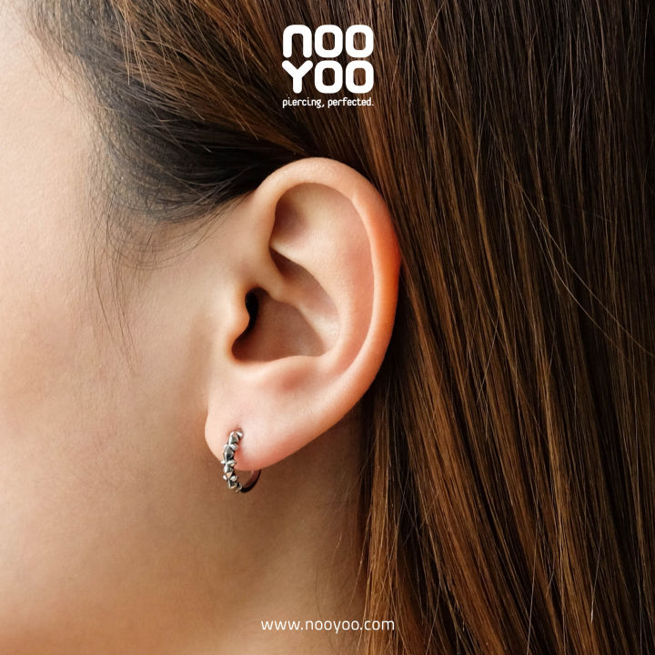 nooyoo-ต่างหูสำหรับผิวแพ้ง่าย-hoop-pyramids-amp-spikes-surgical-steel