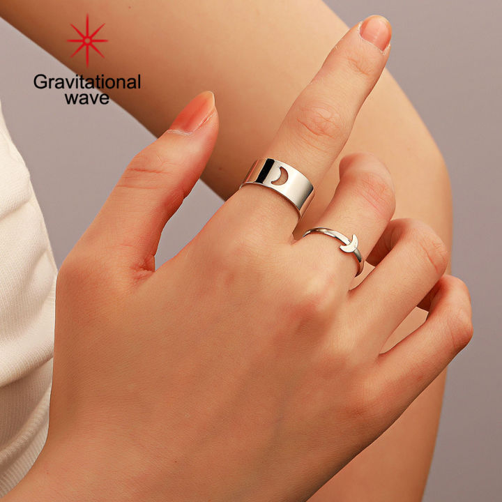 แหวนนิ้ว2ชิ้นลายคลื่นแรงโน้มถ่วงแหวนผีเสื้อแนววินเทจสำหรับผู้ชายและผู้หญิงสำหรับงานแต่งงาน