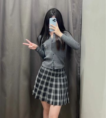 Uniqlo 23 Autumn girls clothing girls clothing parent-child clothing plaid skirt pants JK plaid A-line college style skirt 460668