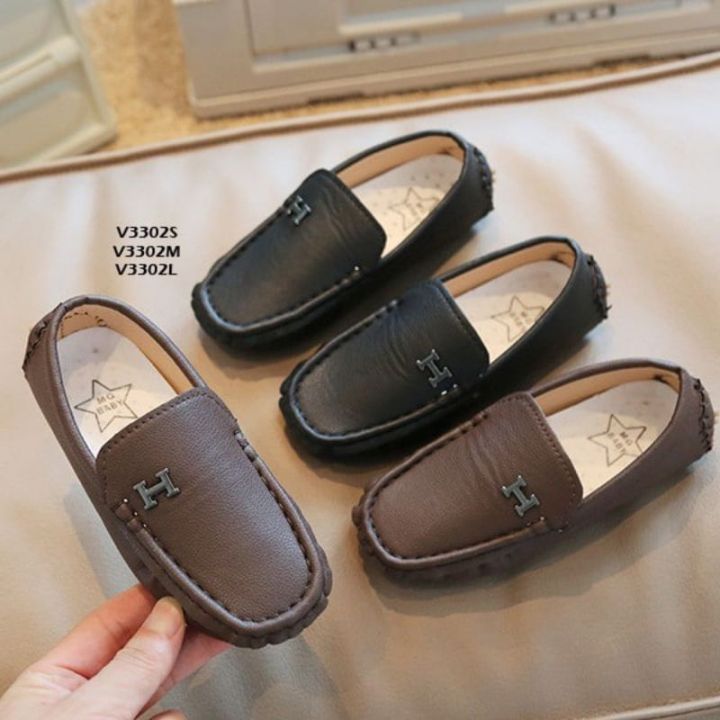 sepatu LV loafers pansus pria terbaru