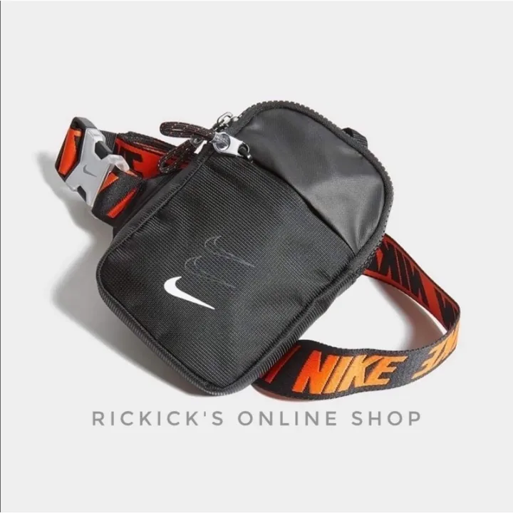 essential hip pack