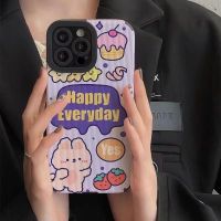 Ins เคสโทรศัพท์สุดหรูสำหรับ iPhone 14/13/12/11 Pro Max 12 13 Mini X XR XS Max 6 6S 7 8 Plus กรอบป้องกันกล้องซิลิโคนนิ่มลายสตรอเบอร์รี่และกระต่าย