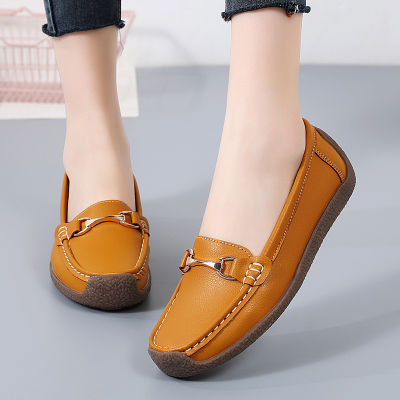 2023 Spring Loafers Casual Womens Flat-Heeled Shoes Soft Bottom Soft Surface Mom Shoes Comfortable plus Size Womens Gommino