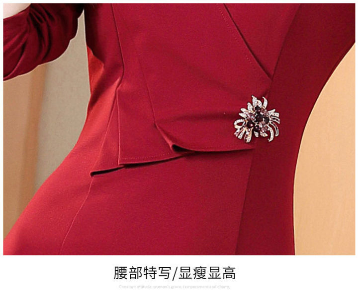 ชุดเดรสชุดราตรีสีแดงอารมณ์2023ใหม่ชุดแต่งงานของคุณแม่เอวสูงความยาวปานกลางสำหรับผู้หญิง
