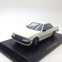 Nissan Skyline 2000Rs Diecast Alloy 1:64 White Sports Car Model Adult Classic Collection Gift Display Souvenir Boy Toys