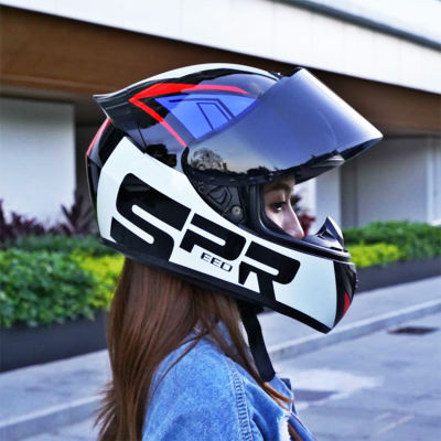 หมวกกันน็อครถจักรยานยนต์ helmet motorcycle helmet rally male personality fresh locomotive road safety helmet full helmet style four season