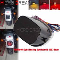 ✳ไฟท้ายรถรมควันไฟ LED สีแดง Lampu Jalan ไฟเลี้ยวสีเหลือง Dyna Sportster XL883โคมไฟสำหรับรถ Harley Touring FLHRC 2003