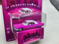 1: 64 1973 Cadillac,Lie Low Diecast โลหะผสมรุ่นรถของเล่นสำหรับของขวัญ Collection