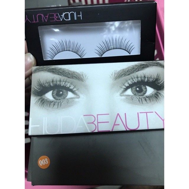 ชุดขนตาปลอม-huda-beauty-มีหลายแบบให้เลือก