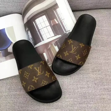 Louis Vuitton slippers | Divaboutique355