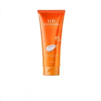 ? 11w Whtening body lotion โลชั่นหลอดสีส้ม โลชั่น 200 ml. [มาใหม่ สั่งก่อนค่อยจ่ายทีหลัง พร้อมส่ง]