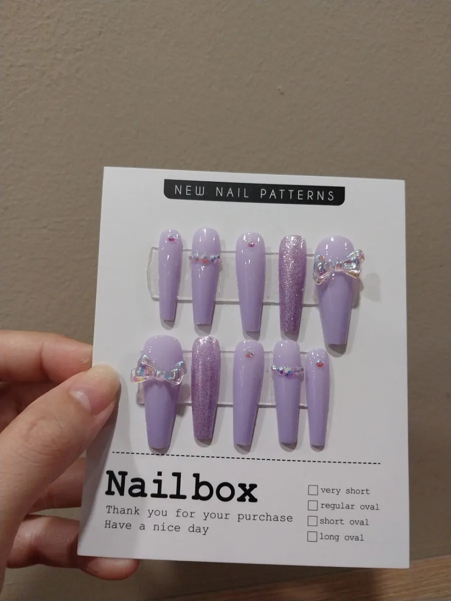 Nail box là một trong những công cụ không thể thiếu trong việc chăm sóc móng tay đầy quyến rũ của phái đẹp. Cùng với sự phát triển của công nghệ, những chiếc nail box hiện đại sẽ khiến bạn cảm thấy bất ngờ và hài lòng. Hãy khám phá nhanh nhất có thể thông qua hình ảnh!