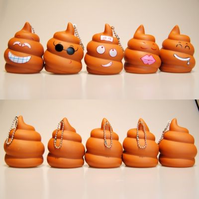 【CC】 5 models Keychains Poop Turd Car Tricky Squeezing Fake Pendant Fidget Rubber Poo Toysnoveltydog Squeeze Emotion