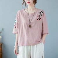 ☽♧▣ Literary Retro Embroidery Cotton and Linen Five-quarter Sleeve T-shirt Top