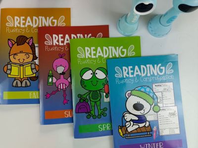 Reading Fluency &amp; Comprehesion 4 เล่ม  ชวนเด็กๆ มาฝึกอ่าน  พัฒนาทักษะการอ่านภาษาอังกฤษ  ให้อ่านรู้เรื่อง จับใจความได้