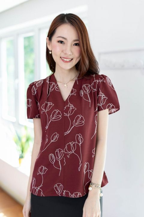 mt0601-v-collar-drawing-blouse-เสื้อทำงานคอวี-graphic-print