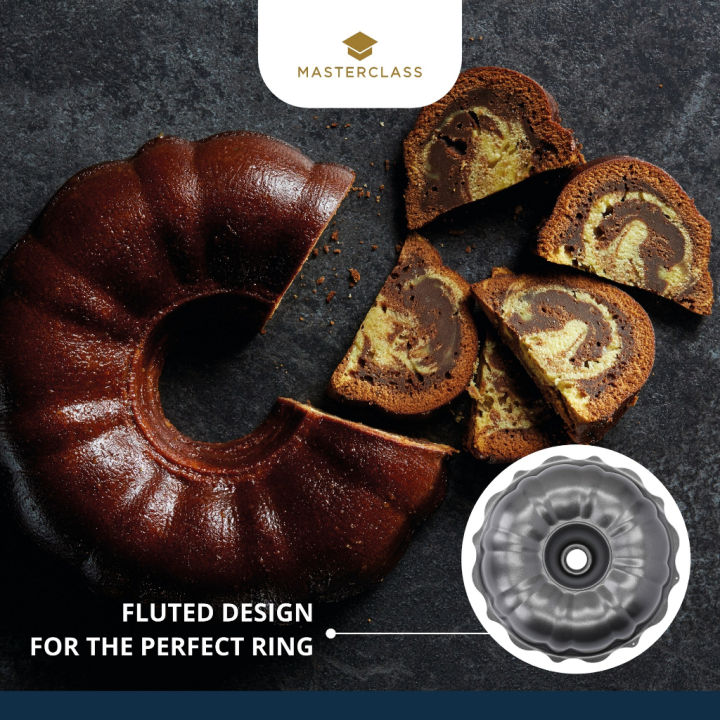 masterclass-fluted-ring-cake-pan-with-pfoa-and-ptfe-free-with-double-non-stick-coating-25cm-พิมพ์วงแหวน