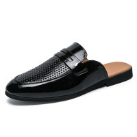 Summer Men Slippers Casual Beach Sandals Non-slip Male Loafers Classic Mens Mules Moccasin Slip On Men Flats Shoes White