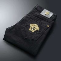 CODna68138 Luxury fashion brand VERSACE Europe station summer jeans mens elastic slim feet personality Korean fashion embroidered mens Pants Black