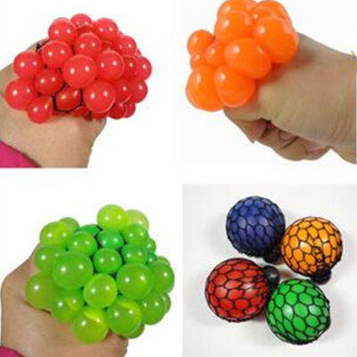 Sanwood®บีบ Anti เครื่องบรรเทาความเครียด Squishy ตาข่ายรูปร่างองุ่น Ball ของเล่นเด็กขำขัน