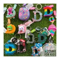 พวงกุญแจตัวอักษร D- Smiggle Scented Alphabet Keyrings ดีไซน์น่ารัก แท้จากออสเตรเลีย