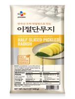 [1 แถม 1] CJ ดันมูจี หัวไชเท้าดอง หั่นครึ่ง 400 กรัม เครื่องเคียงเกาหลี CJ Danmoojee Half Sliced Pickled Radish