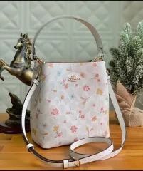 Coach small town bucket bag with dandelion print review 💕 