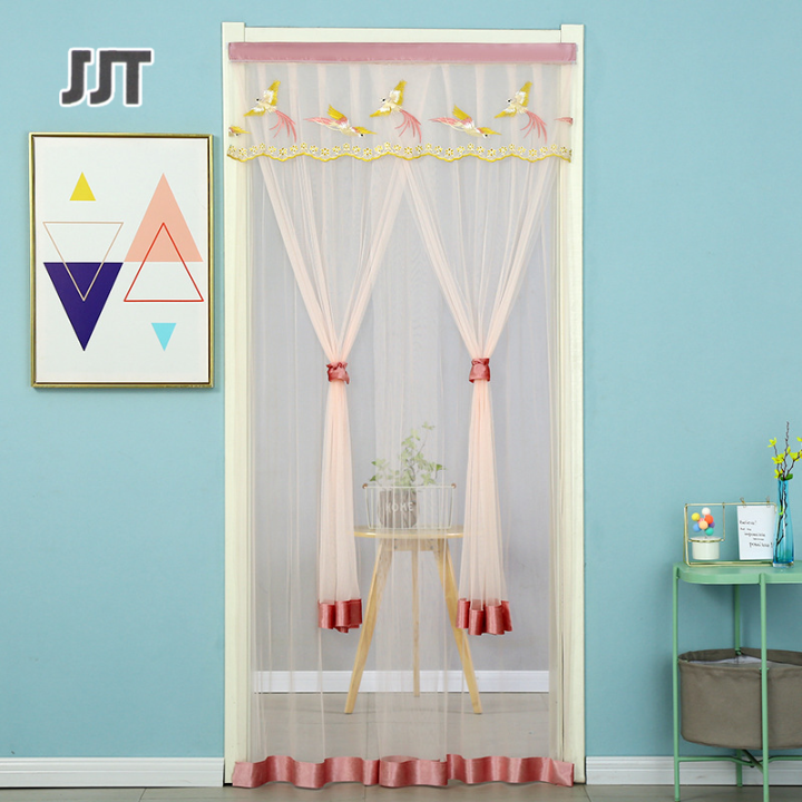JJT rèm cửa:
Bạn đang tìm kiếm một giải pháp tiện lợi cho việc trang trí căn phòng của mình? JJT rèm cửa là sự lựa chọn hoàn hảo. Với nhiều mẫu mã đa dạng, chất liệu đẹp và chất lượng, bạn sẽ dễ dàng tìm được rèm cửa phù hợp với phong cách và không gian của bạn.