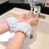 ข้อมือ Washband Headbands ผ้าขนหนูล้างหน้า Soft Fuzzy Sweatband แขนดูดซับสายรัดข้อมืออาบน้ำแต่งหน้า Bath Sports