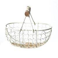 Wooden Handle Metal Retro Basket Portable Multi-Function Vegetable Fruit Egg Groceries Practical Storage Basket Organizer