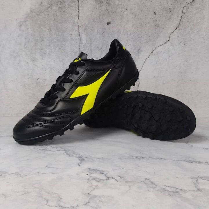 diadora capitano turf