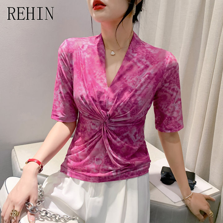 rehin-เสื้อยืดแขนกลางคอวีพิมพ์ลายตาข่ายเข้ารูปสำหรับผู้หญิง2023แฟชั่นแบบใหม่ในฤดูใบไม้ร่วง