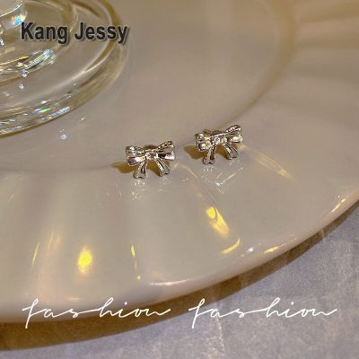 Kang Jessy S925 ต่างหูโบว์ขนาดเล็กเข็มเงินต่างหูดีไซน์เรียบง่ายสำหรับผู้หญิงต่างหูแบบเรียบง่ายสไตล์เย็นชาแมทช์ลุคง่าย