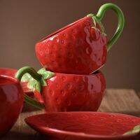 hotx【DT】 New Luxury Fashion Hand-painted Cup Strawberry and Saucer Set Supplies