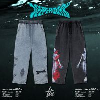 Urthe - กางเกงยีนส์ รุ่น DEEPER DARK JEANS PANTS