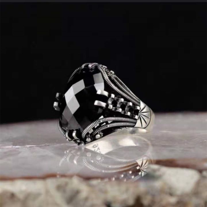 black-gemstone-vintage-silver-stainless-steel-men-punk-fashion-diamond-rings