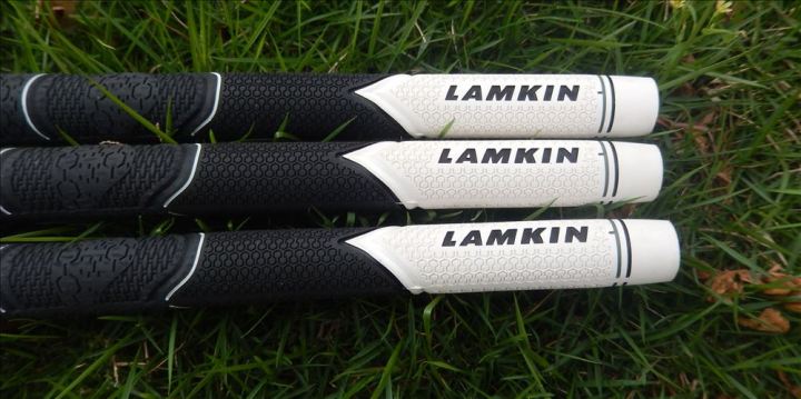 lamkin-z5-carbon-yarn-golf-grips-black-with-white-colour-standard-size-50-2gms