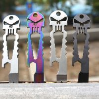 Stainless Steel Skull Crowbar Keychain EDC Portable Outdoor Multi-function Tool Bottle Opener Wrench Nail Lifter Portable Tool