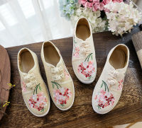 รองเท้าส้นแบน รองเท้ากีฬา Mori Girl Pastoral Sweet Girl Shoes รองเท้าปัก รองเท้าชั้นเดียวผู้หญิงพื้นนิ่มลำลอง