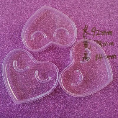 Wholesale 30/50/100PCS Heart-Shaped Clear Lash Tray Mink Lashes Holder Eyelash Trays for Eyelash Square Case Lash Packaging Box