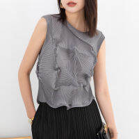 Fold Vest Female 2023 Summer New Fashion Temperament Loose Design Sense High Size Elastic Buds Base Top