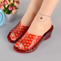 Summer New Outside Wedges Heels Peep Toe Cut-outs Transparent Plastic Women Jelly Gladiator Slippers Ladies Beach Shoes 0923