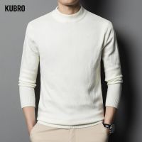 KUBRO เสื้อสเวตเตอร์แขนยาวคอเต่าสำหรับผู้ชาย,เสื้อเข้ารูปพอดีลำลองถักนิตติ้งแฟชั่นฤดูใบไม้ร่วงฤดูหนาว