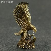 Antique Copper Eagle Statue Small Ornaments Vintage Brass Animal Figurines Crafts Desk Decorations Home Decor Accessories Gifts